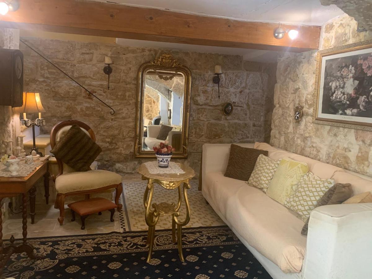 Bed and Breakfast Knights In Malta Naxxar Екстер'єр фото