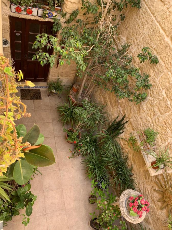 Bed and Breakfast Knights In Malta Naxxar Екстер'єр фото