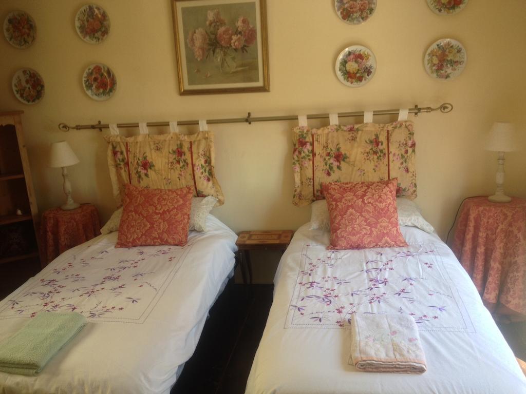 Bed and Breakfast Knights In Malta Naxxar Номер фото